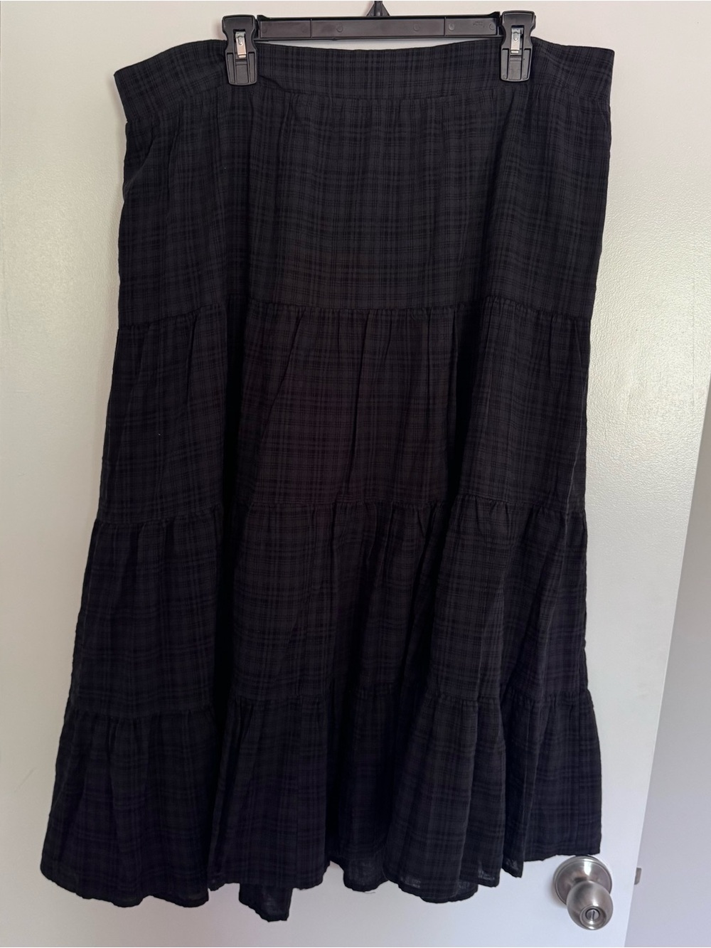 LC Lauren Conrad Black Tiered A-Line Midi Skirt